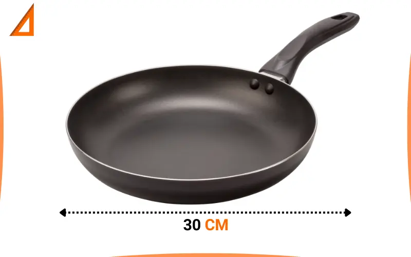 how big is 30 cm
